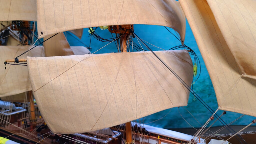 帆船模型 カティサーク フォア・ロアスル バントライン完成