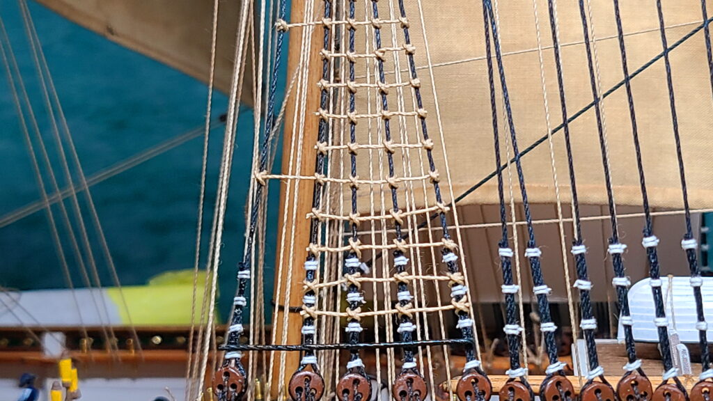 帆船模型 カティサーク 左舷 メインマスト ラットライン 完成