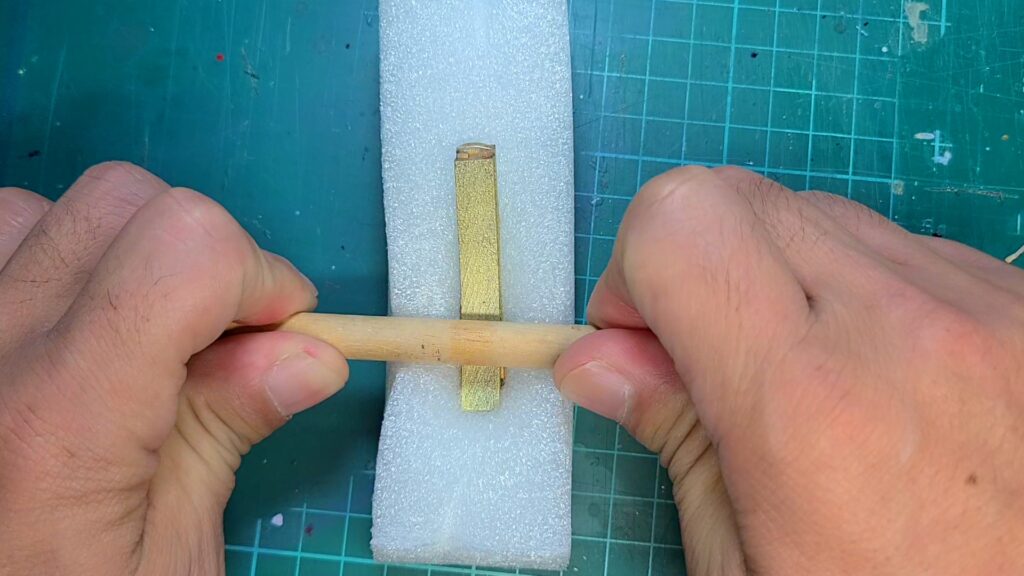 ウッディジョー 日光東照宮陽明門作り方　隅棟の反りが足りず 修正