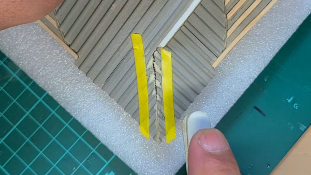 ウッディジョー 日光東照宮陽明門作り方　隅棟の取り付け面を作ります