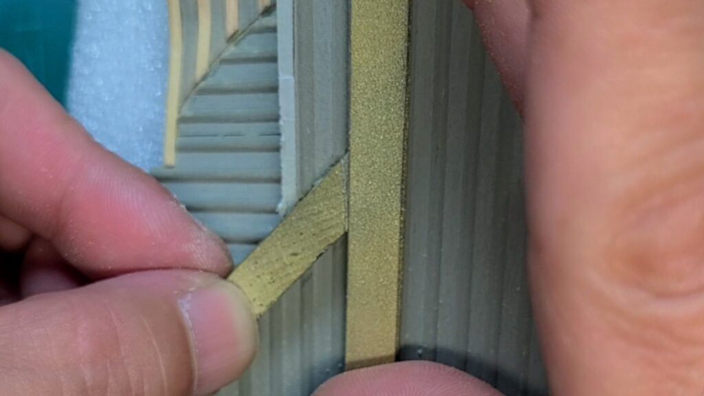 ウッディジョー 日光東照宮陽明門作り方　隅棟と降り棟の 交差部分確認