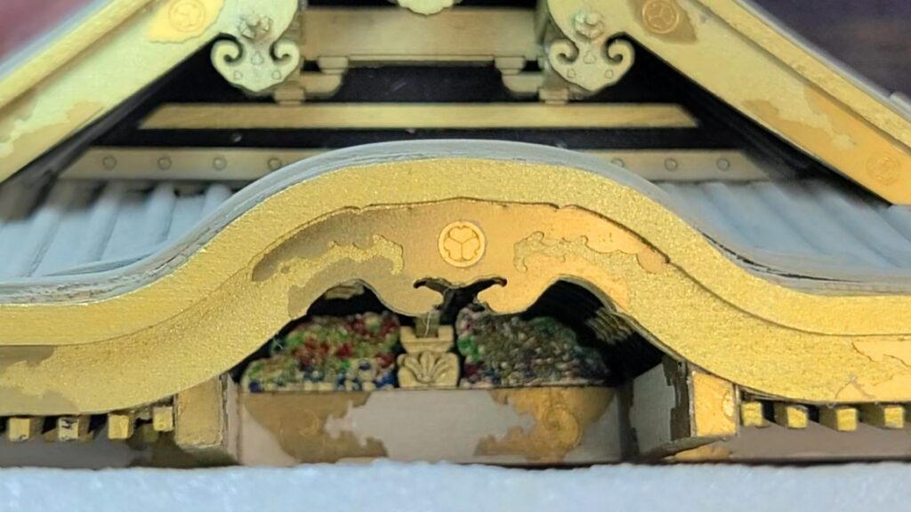 ウッディジョー 日光東照宮陽明門作り方　唐破風板 葵紋 貼り付け